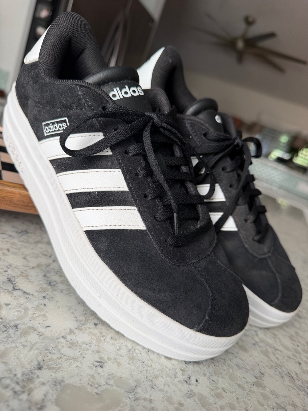 Adidas Black & White Suede Low-Top Sneakers size 7.5